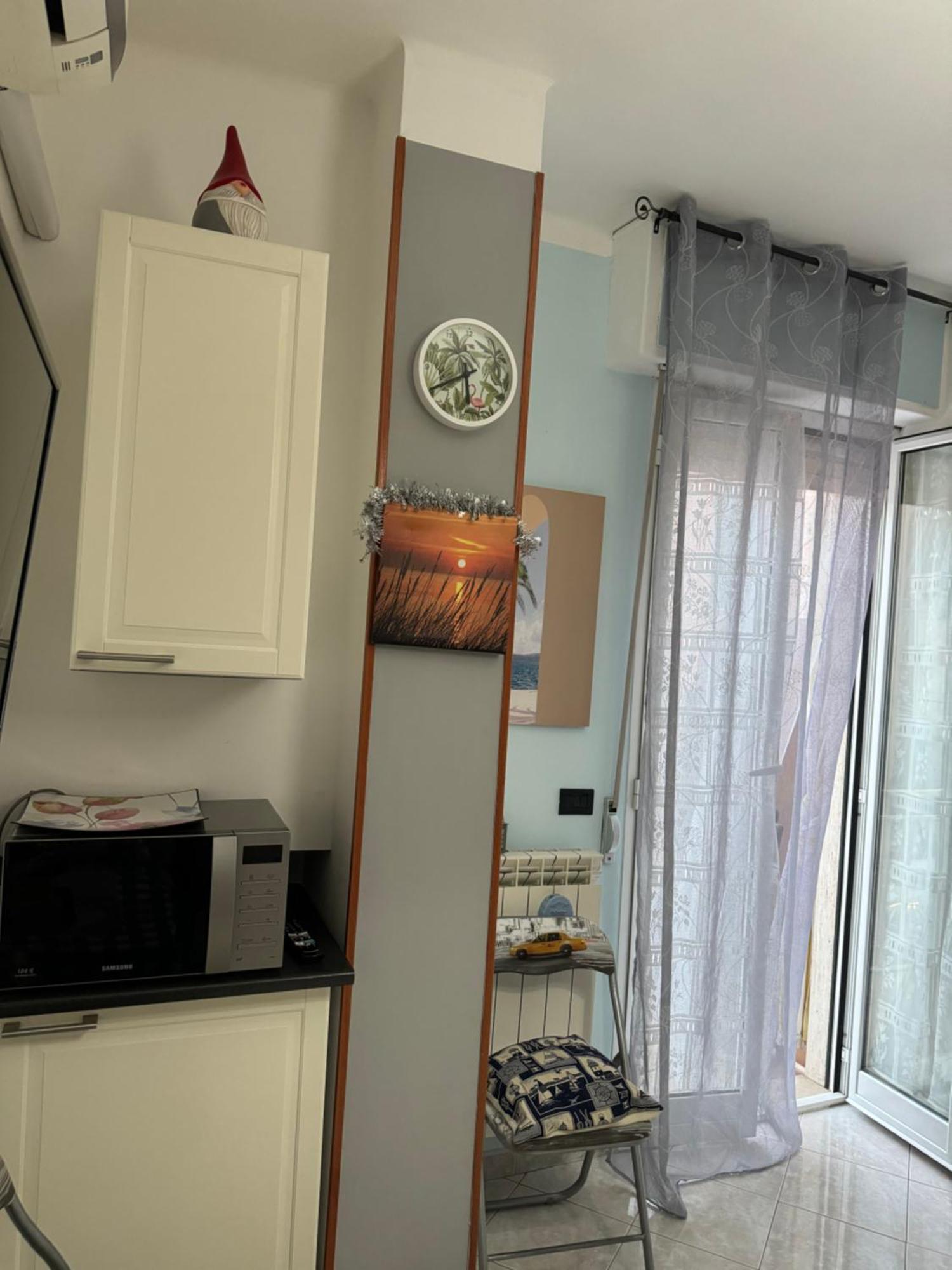 Apartment Casa Girasole 1 Sanremo