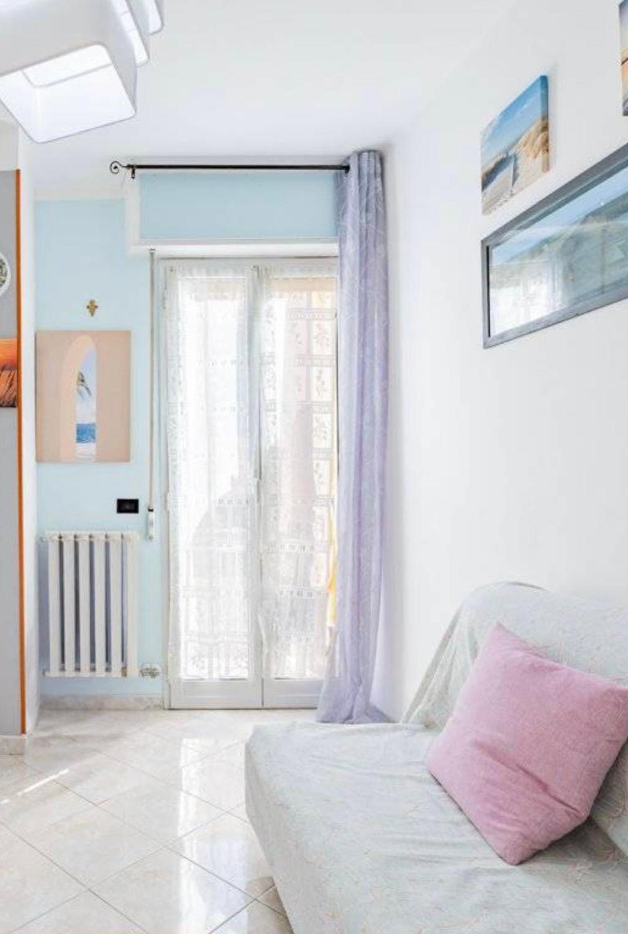 Apartment Casa Girasole 1 *
